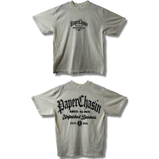 ꜱʜᴀᴋᴀ ᴡᴇᴀʀ x ᴜʙʜᴀᴡᴀɪɪ | Paper Chasin T-Shirt (Off White/Black)